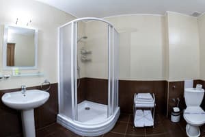 Отель Home Hotel. Комфорт двухместный + 2 доп. места 5