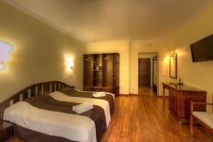 Отель Home Hotel. Стандарт двухместный + 1 доп. место 2