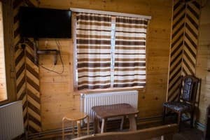 Гостиный двор Кабанова Гора. Стандарт двухместный с балконом и видом на горы 3