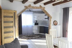 Частная усадьба Карпатська Модринка. Коттедж 8-местный  4