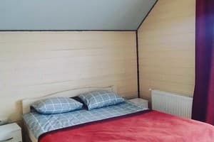 Частная усадьба Карпатська Модринка. Коттедж 8-местный  1