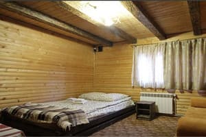 Частная усадьба Карпатская Вышиванка. Полулюкс двухместный  2