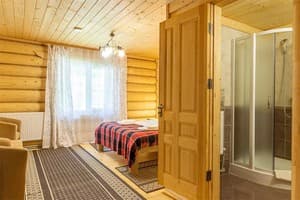 Отель Konopka Forest Home & SPA. Коттедж 8-местный Вилла 10