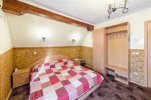 Отель Красна садыба. Полулюкс двухместный двухкомнатный №7 1