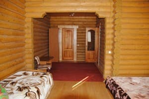 Отель Крокус Мия. Стандарт 4-местный  8