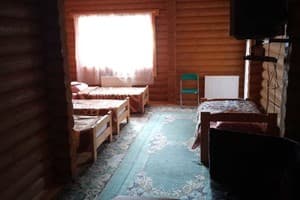 Отель Крокус Мия. Стандарт 4-местный  3