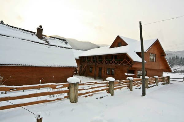 Гостиный двор Круг друзей