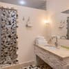Туристический комплекс Lavanda country club. Люкс трехместный двухкомнатный 3