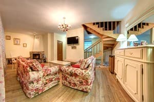 Туристический комплекс Lavanda country club. Шале 4-местный Коттедж 4