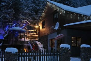 Лісова хатина 17