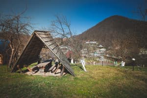 Мараморош 9