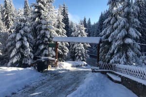 Над Струмком 7