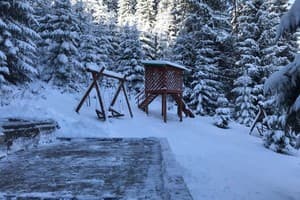 Над Струмком 12