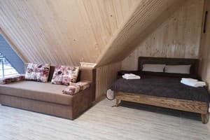 Частная усадьба Ника. Семейный трехместный мансардный с панорамой 1