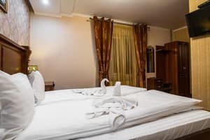 Парламент 25