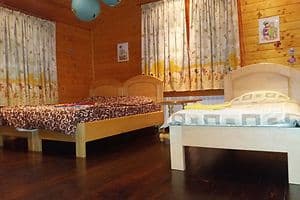 Частная усадьба Під Зеленим Дахом. Апартаменты 8-местный с 3 спальнями 10