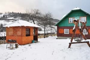 Частная усадьба Подножье Тростяна