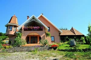 Гостиный двор Polychka Winehouse