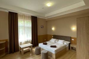 Praktik Hotel & Restaurant 10