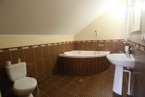 Praktik Hotel & Restaurant 38