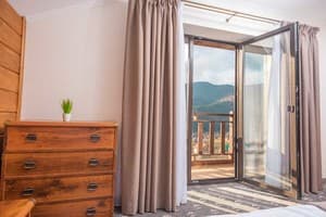 Шале Residence Chalet&Nesh. Комфорт двухместный Nesh панорама 5