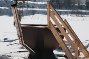 River Stone house 16