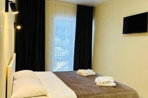 Отель Салют. Шале 6-местный с 2 спальнями 1