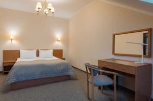 Санаторий Санта Мария. Люкс двухместный двухкомнатный (мансардного типа) 1