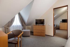 Санаторий Санта Мария. Люкс двухместный двухкомнатный (мансардного типа) 2