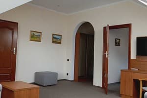 Санаторий Санта Мария. Люкс двухместный двухкомнатный (мансардного типа) 8