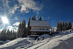 Отель Шафранова долина