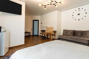 Отель Шишка. Семейный двухместный  2