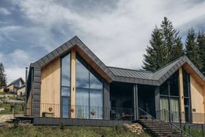 Гостинично-ресторанный комплекс Skogur Home & Resort. Коттедж 4-местный (4+2) Твин-хаус,№ 01А, 01Б, 02АБ, 17А. 5