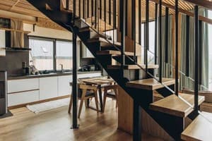 Гостинично-ресторанный комплекс Skogur Home & Resort. Коттедж 6-местный (6+2) три спальни № 7, 10, 12, сруб№23 3