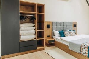 Гостинично-ресторанный комплекс Skogur Home & Resort. Коттедж двухместный (2+2). № 2;3;6; одна спальня 3