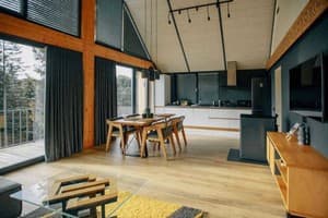 Гостинично-ресторанный комплекс Skogur Home & Resort. Коттедж двухместный (2+2). № 2;3;6; одна спальня 5