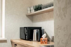 Гостинично-ресторанный комплекс Сосновый Двор. Люкс трехместный  7