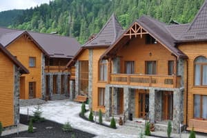 Отель Срібні Роси