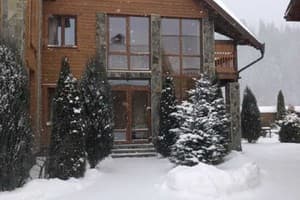 Срібні Роси 8