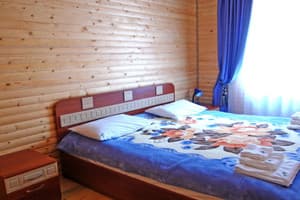 Отель Срібні Роси. Люкс 6-местный трехкомнатный 2