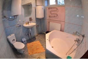 Приватна садиба Світанок по вул. Курортна. Котедж 11-місний  2