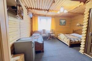 Мотель Трембіта . Улучшенный трехместный  1