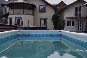 У Ангелины 1