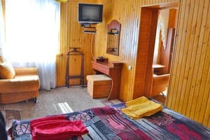 Вилла У Доктора. Полулюкс трехместный двухкомнатный 2