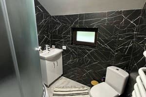 У Марьяны 2 23