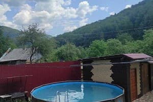 Частная усадьба У Наталки