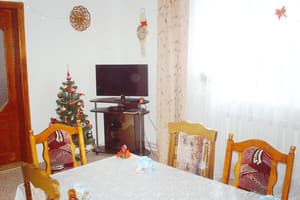 У Виктории 5