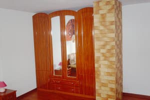 У Виктории 2