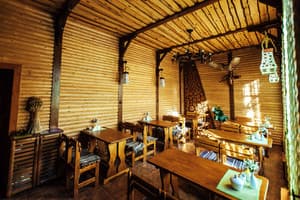 У Ярослава 8