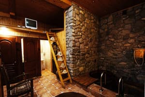 У Ярослава 14